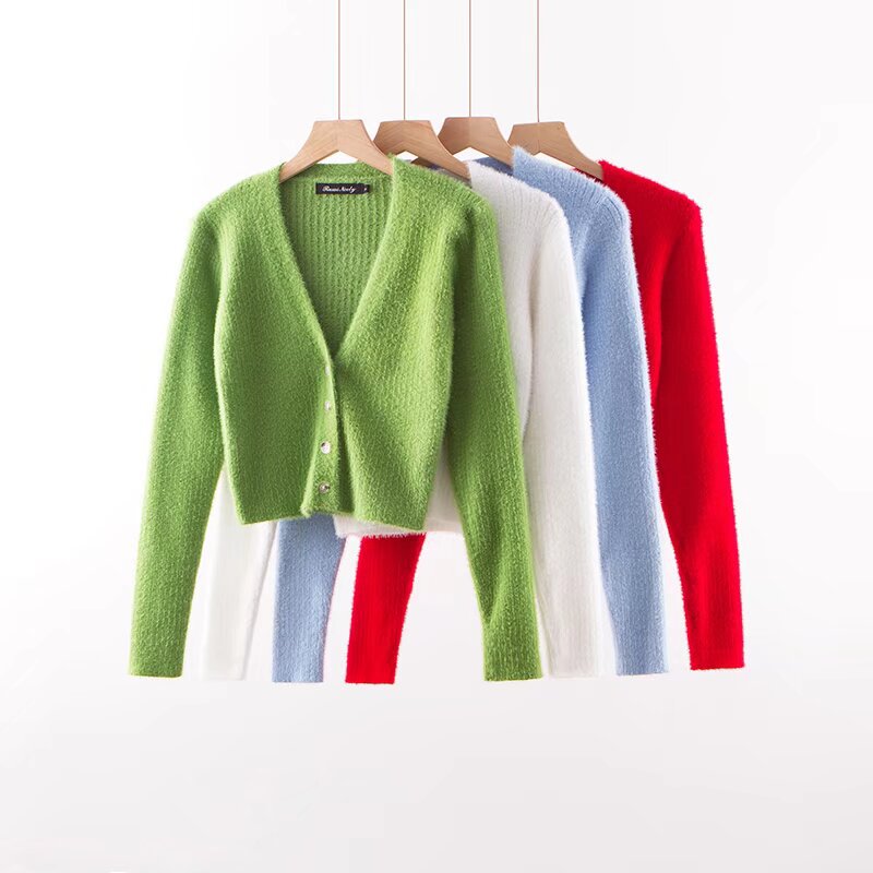 Cardigan Col V Manches Longues — Élégance Casual