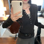 Haut Ajusté Col Henley — Élégance Casual Femme